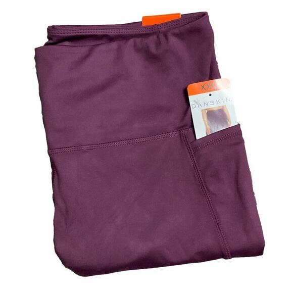 Danskin Women's Active Leggings Side Pockets Soft Italian Plum XXL NWT - Picture 2 of 6